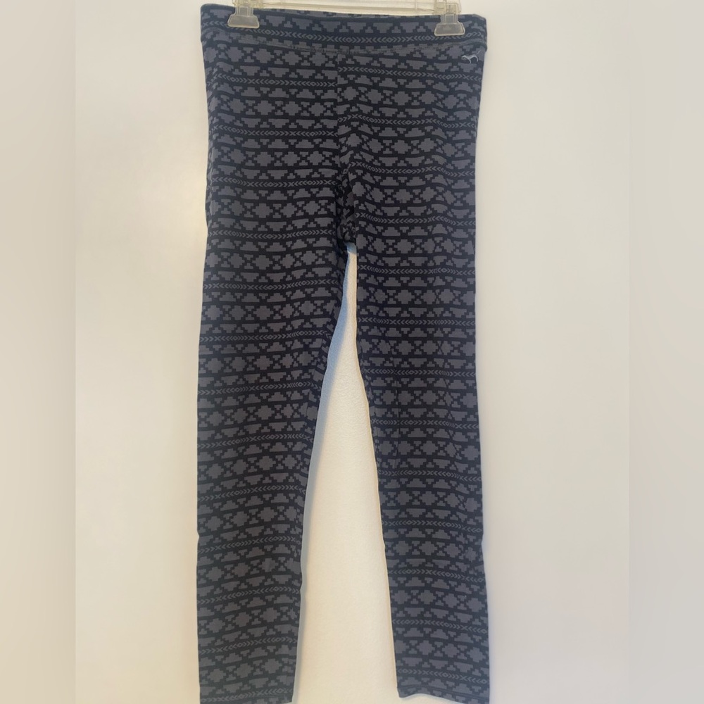Victoria’s Secret PINK Geometric Leggings - Size Large